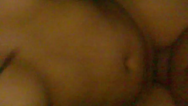 XXX geen registratie  De man neukte met een gratis sexi video rondborstige blondine in een landhuis.