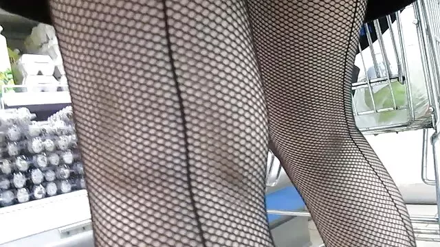 XXX geen registratie  Chauffeur reed in de buurt van Highway schattig blond krullend porbi gratis haar