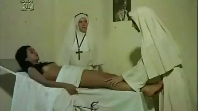 XXX geen registratie  Brave meid die om hete seks videos pornos en espańol vraagt.