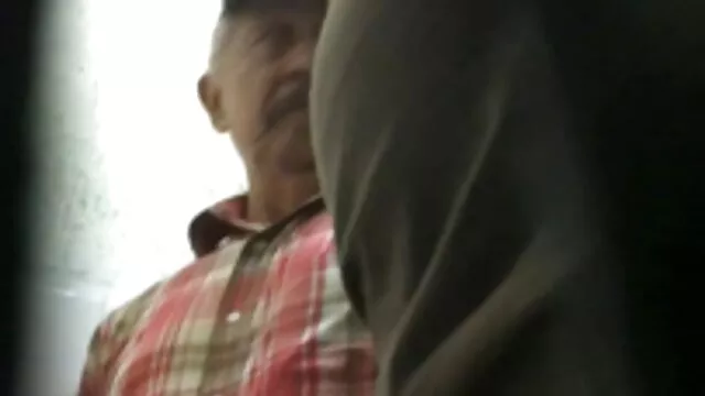 XXX geen registratie  Groep Orale Seks mooie blonde met gratis film xxx een man klootzak