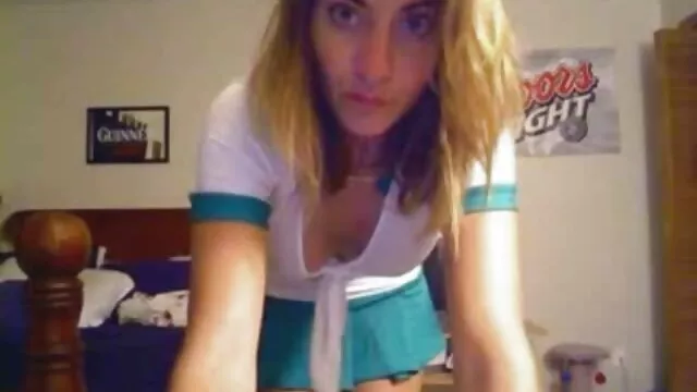 XXX geen registratie  De baas gratissexfilms slaapt met zijn mooie assistent.
